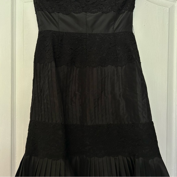 Banana Republic Black Pleated Strapless Lace Dress - Picture 11 of 14